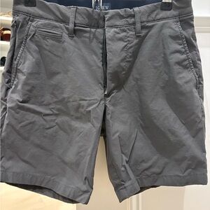 Men’s J Crew tech gray shorts size 28” inseam 7”